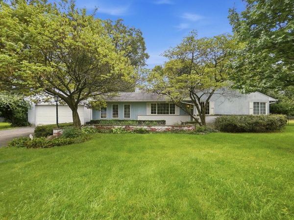 3735 W Henderson Road, Upper Arlington, OH 43220