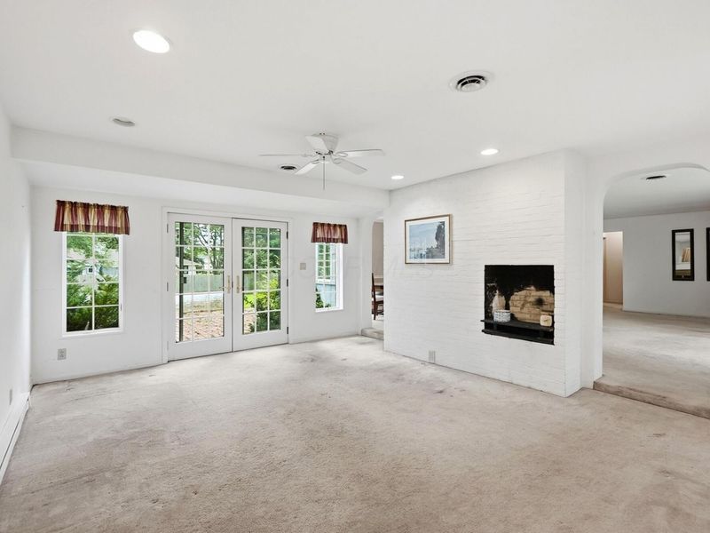 3735 W Henderson Road, Upper Arlington, OH 43220 Photo 21