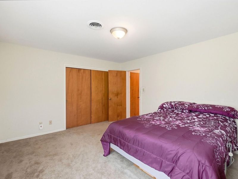 3735 W Henderson Road, Upper Arlington, OH 43220 Photo 25