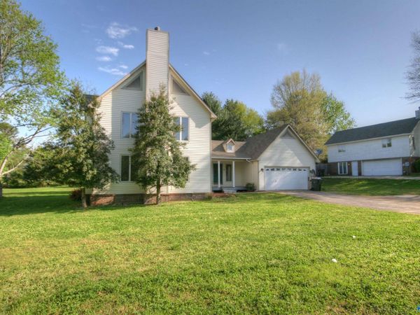 111 Heatherwood Drive, Madison, AL 35758