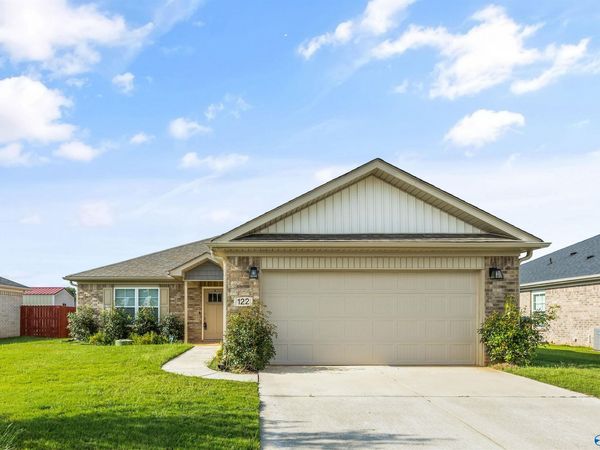 122 Domingues Avenue, Meridianville, AL 35759