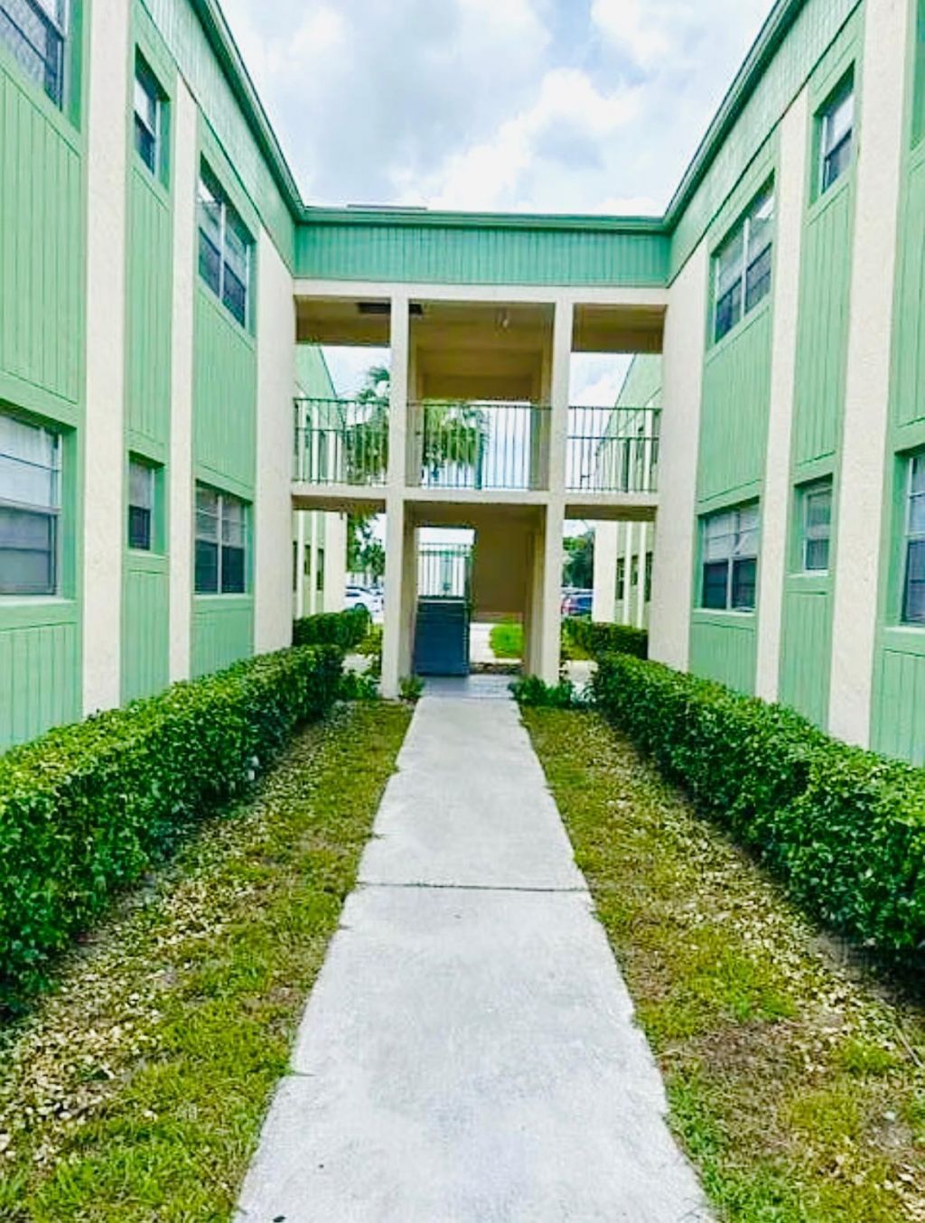 4147 NW 90th Avenue, Unit 207, Coral Springs, FL 33065 Photo