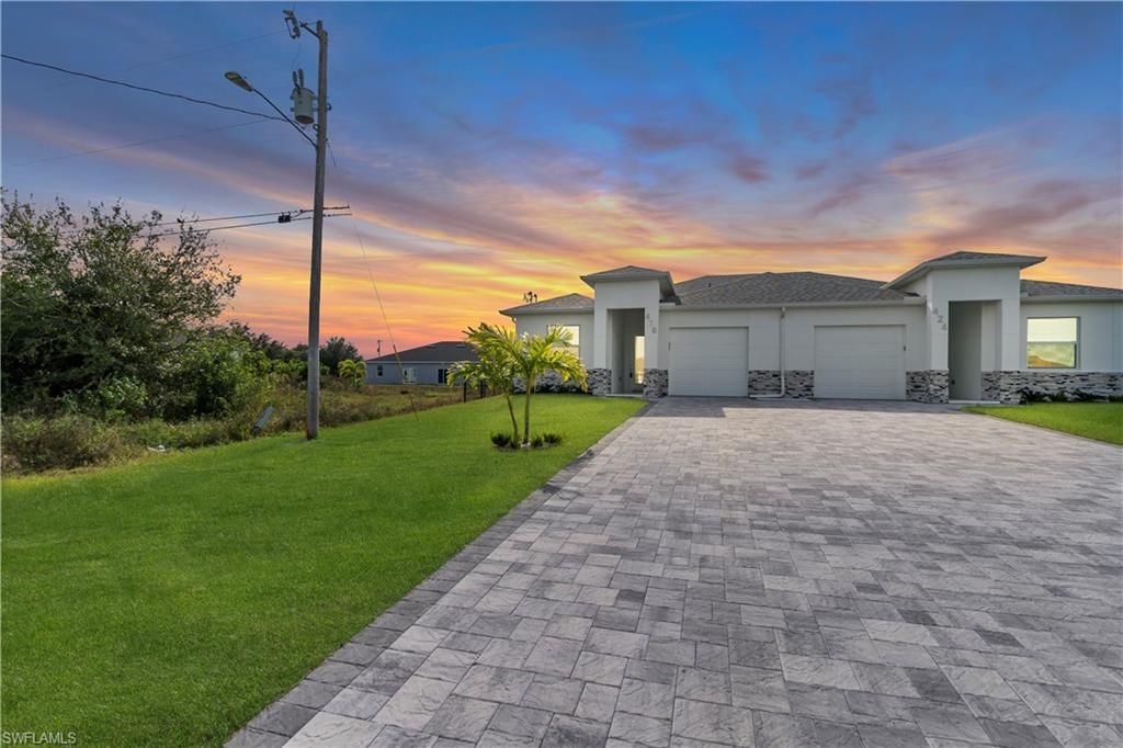 424-426 Grant Blvd , Lehigh Acres, FL 33974 Photo