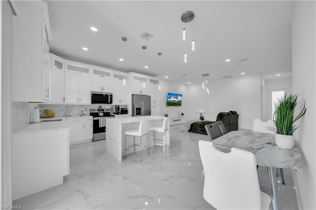 424-426 Grant Blvd , Lehigh Acres, FL 33974 Photo