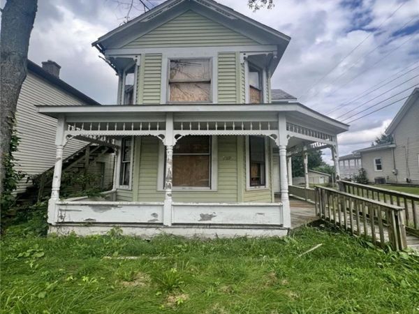 719 S 9th Street, Cambridge, OH 43725
