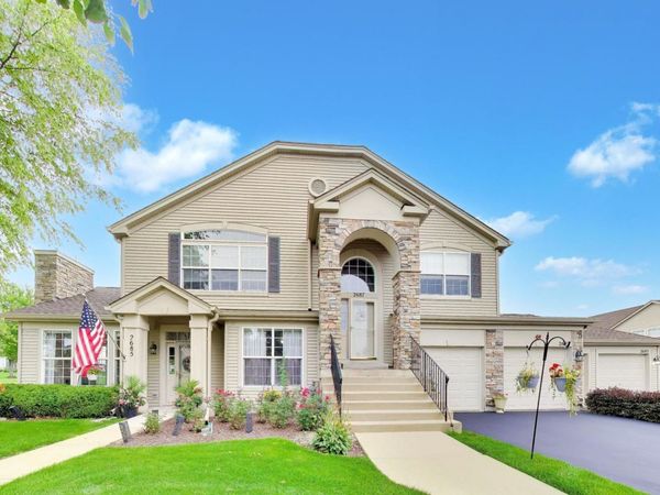 2685 Acorn Court, Unit 4, West Dundee, IL 60118