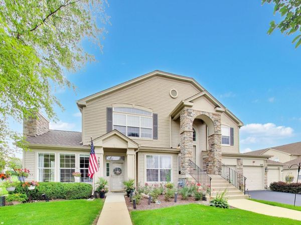 2685 Acorn Court, Unit 4, West Dundee, IL 60118