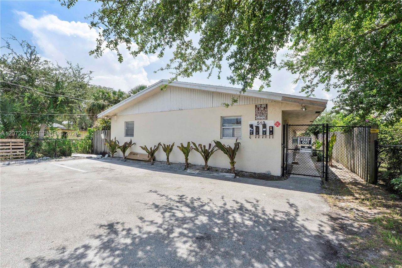 513 NW 22nd Ave , Fort Lauderdale, FL 33311 Photo