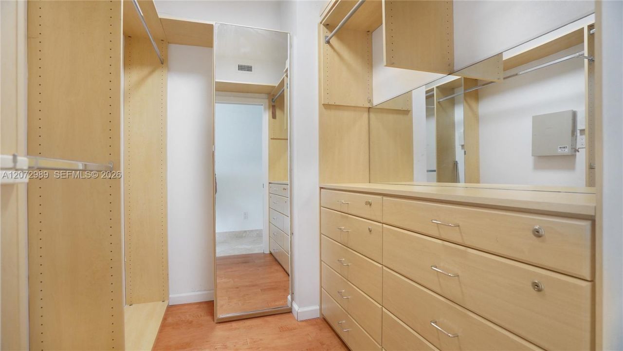 4775 Collins Ave , Unit 502, Miami Beach, FL 33140 Photo