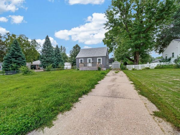 1508 Southlawn Drive, Des Moines, IA 50315