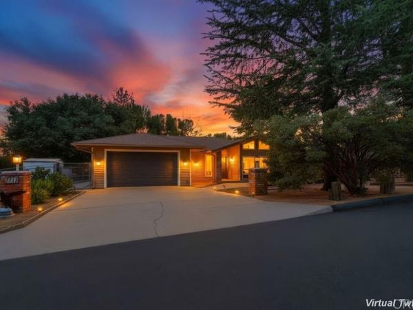 7712 Calle De La Fiesta, Pine Valley, CA 91962