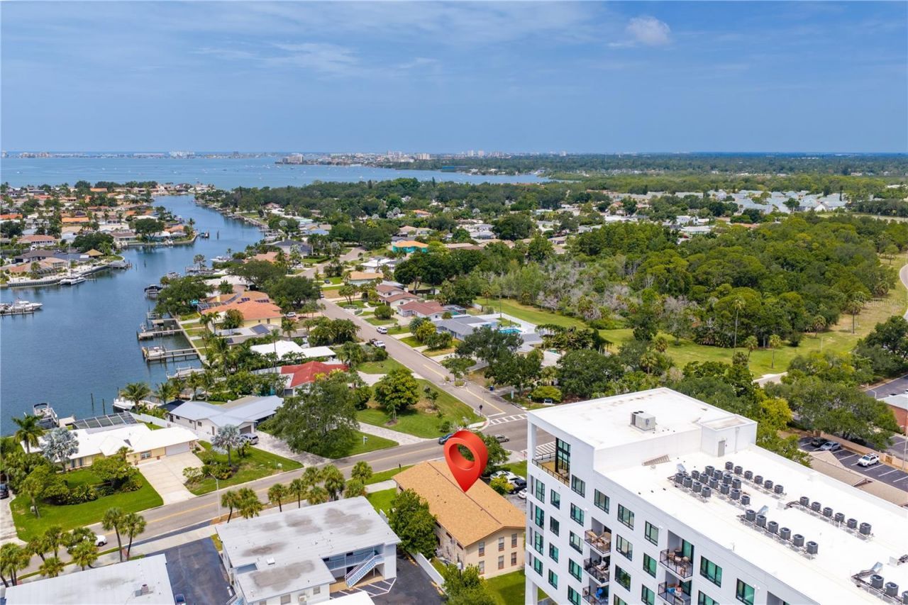 4200 37th Street S, Saint Petersburg, FL 33711 Photo