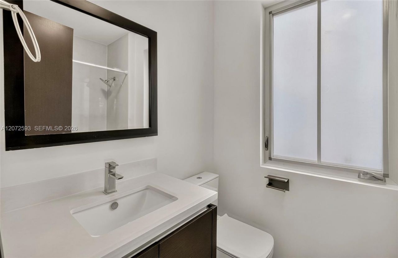 3460 NW 84th Ave , Doral, FL 33122 Photo