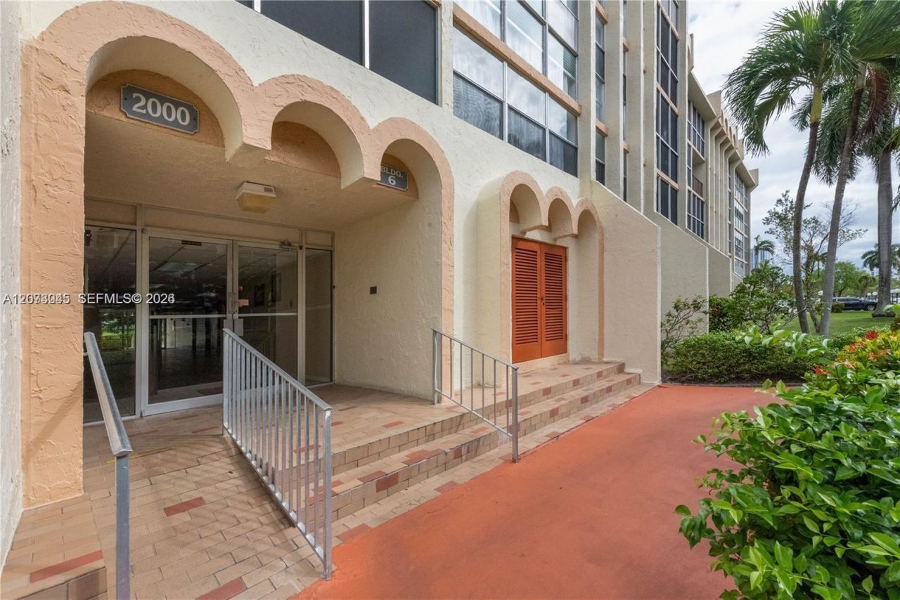 2000 Atlantic Shores Blvd , Unit 107, Hallandale Beach, FL 33009 Photo