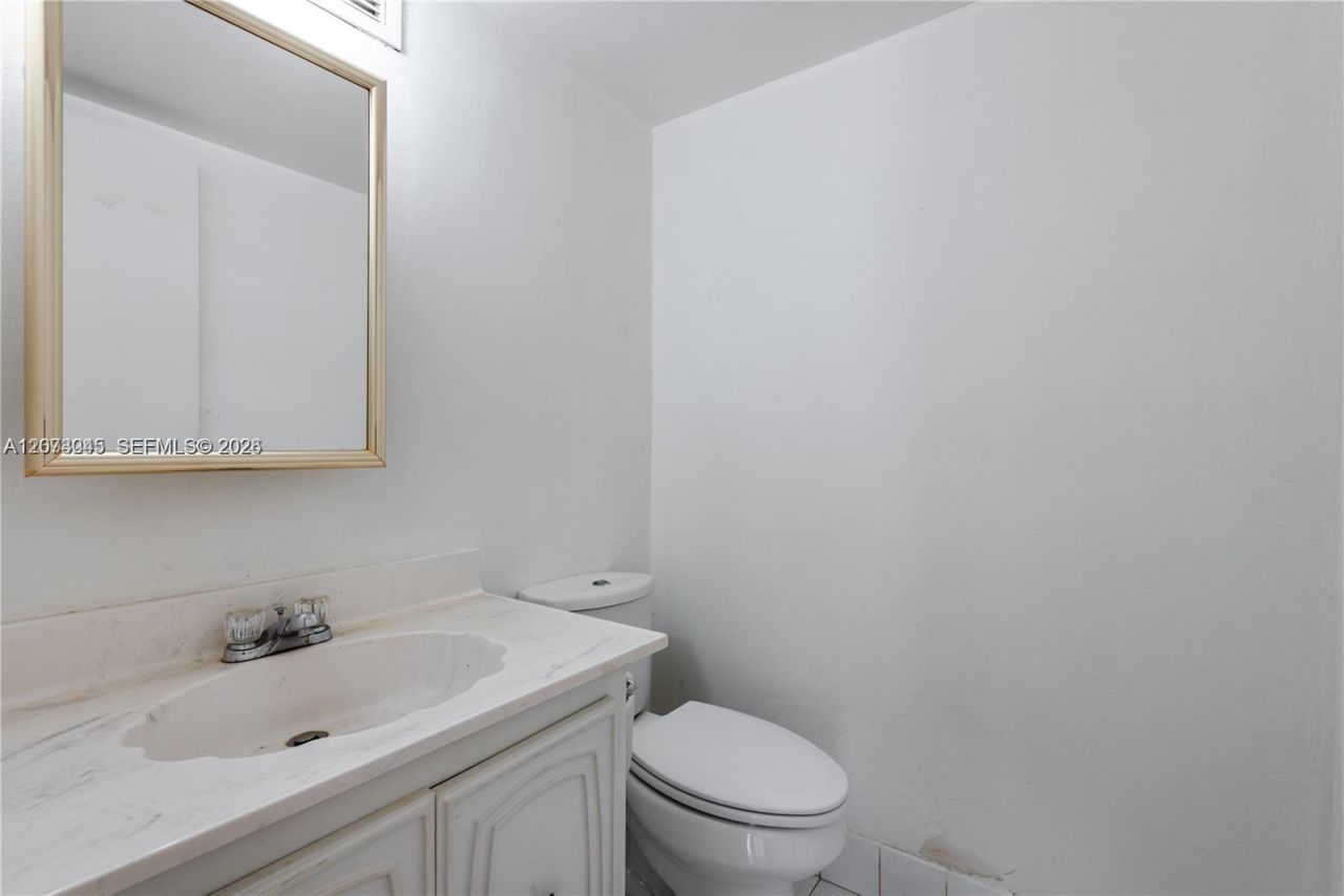 2000 Atlantic Shores Blvd , Unit 107, Hallandale Beach, FL 33009 Photo