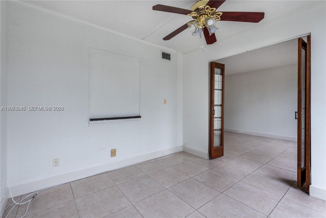 2000 Atlantic Shores Blvd , Unit 107, Hallandale Beach, FL 33009 Photo