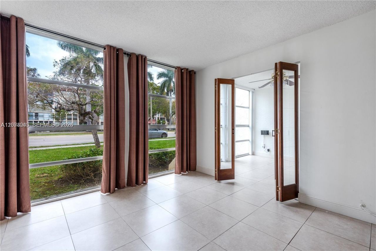 2000 Atlantic Shores Blvd , Unit 107, Hallandale Beach, FL 33009 Photo