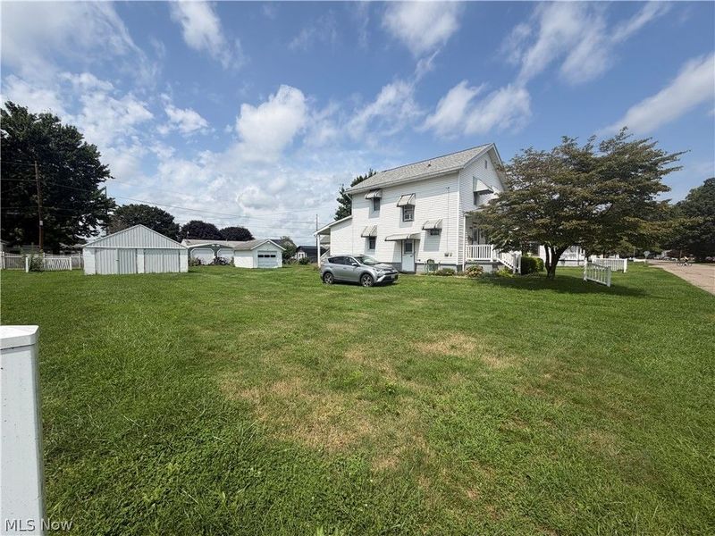 514 Barnett Avenue, Newcomerstown, OH 43832 Photo 2