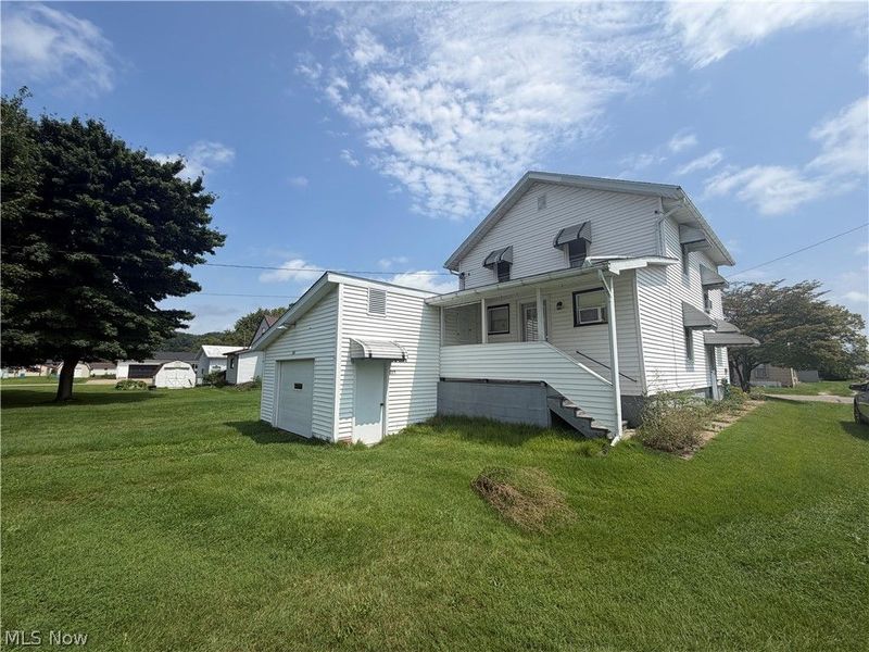 514 Barnett Avenue, Newcomerstown, OH 43832 Photo 3