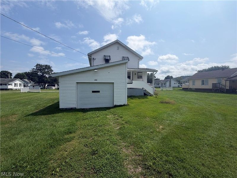 514 Barnett Avenue, Newcomerstown, OH 43832 Photo 5