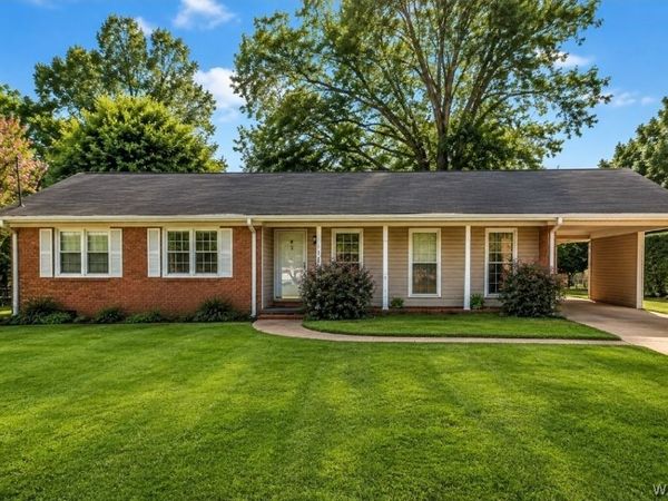 2062 Idlewood Drive, Tuscaloosa, AL 35405
