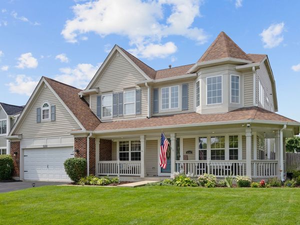 6290 Murifield Drive , Gurnee, IL 60031