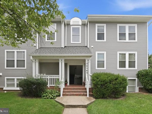 20583 SNOWSHOE SQUARE, Unit 301, ASHBURN, VA 20147