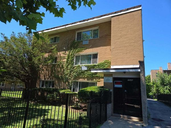 7530 S Saginaw Avenue , Unit 2B, Chicago, IL 60649
