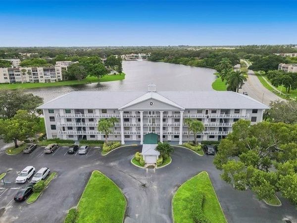 1520 WHITEHALL Drive, Unit 202, Davie, FL 33324