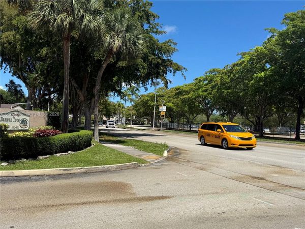 9716 Hammocks Blvd, Unit 101, Miami, FL 33196