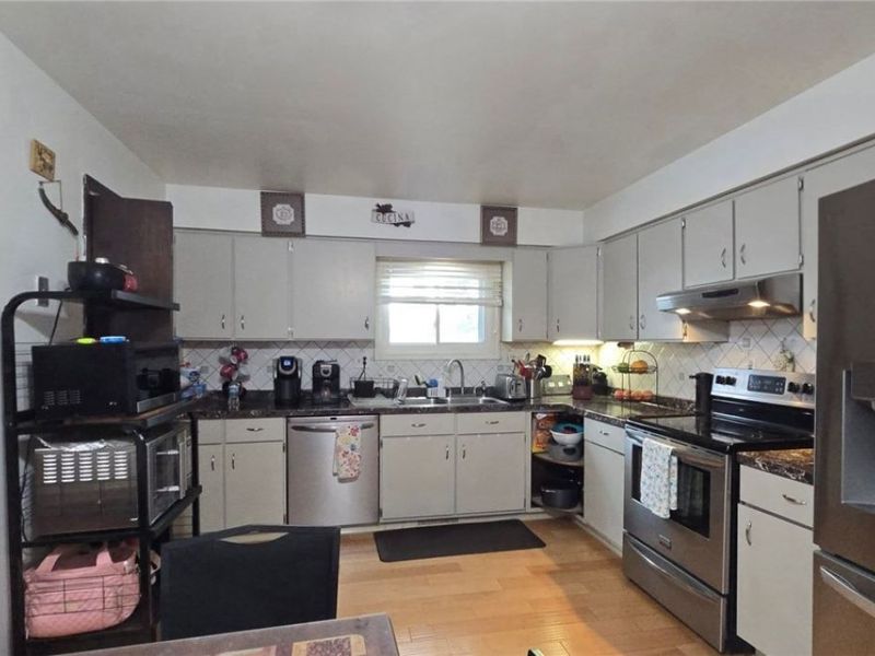 18290 Whitney Road, Strongsville, OH 44149 Photo 12