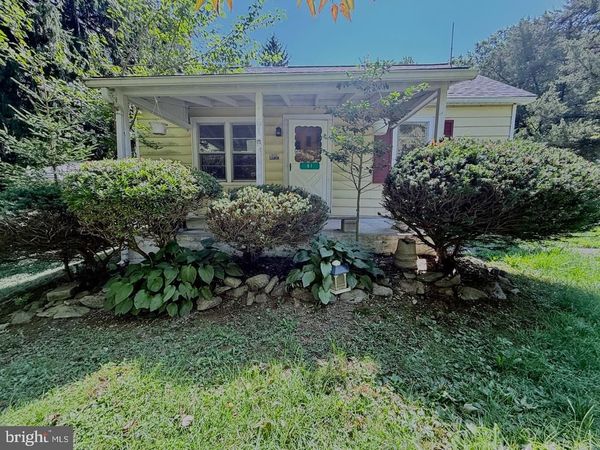 61 MABRY STREET, MERTZTOWN, PA 19539