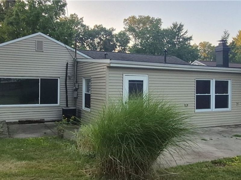6417 Alderwood Road, Parma Heights, OH 44130 Photo 32