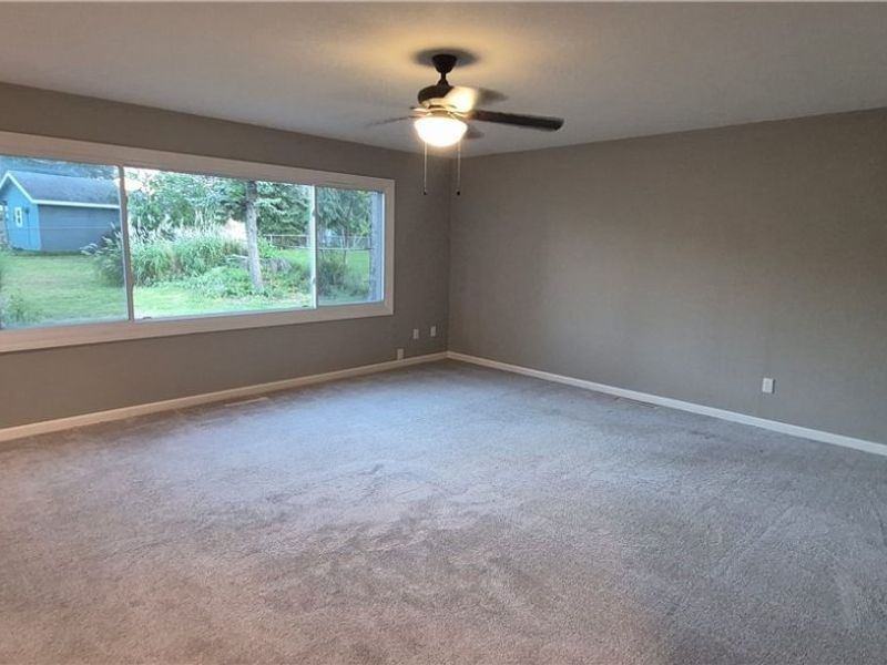 6417 Alderwood Road, Parma Heights, OH 44130 Photo 5
