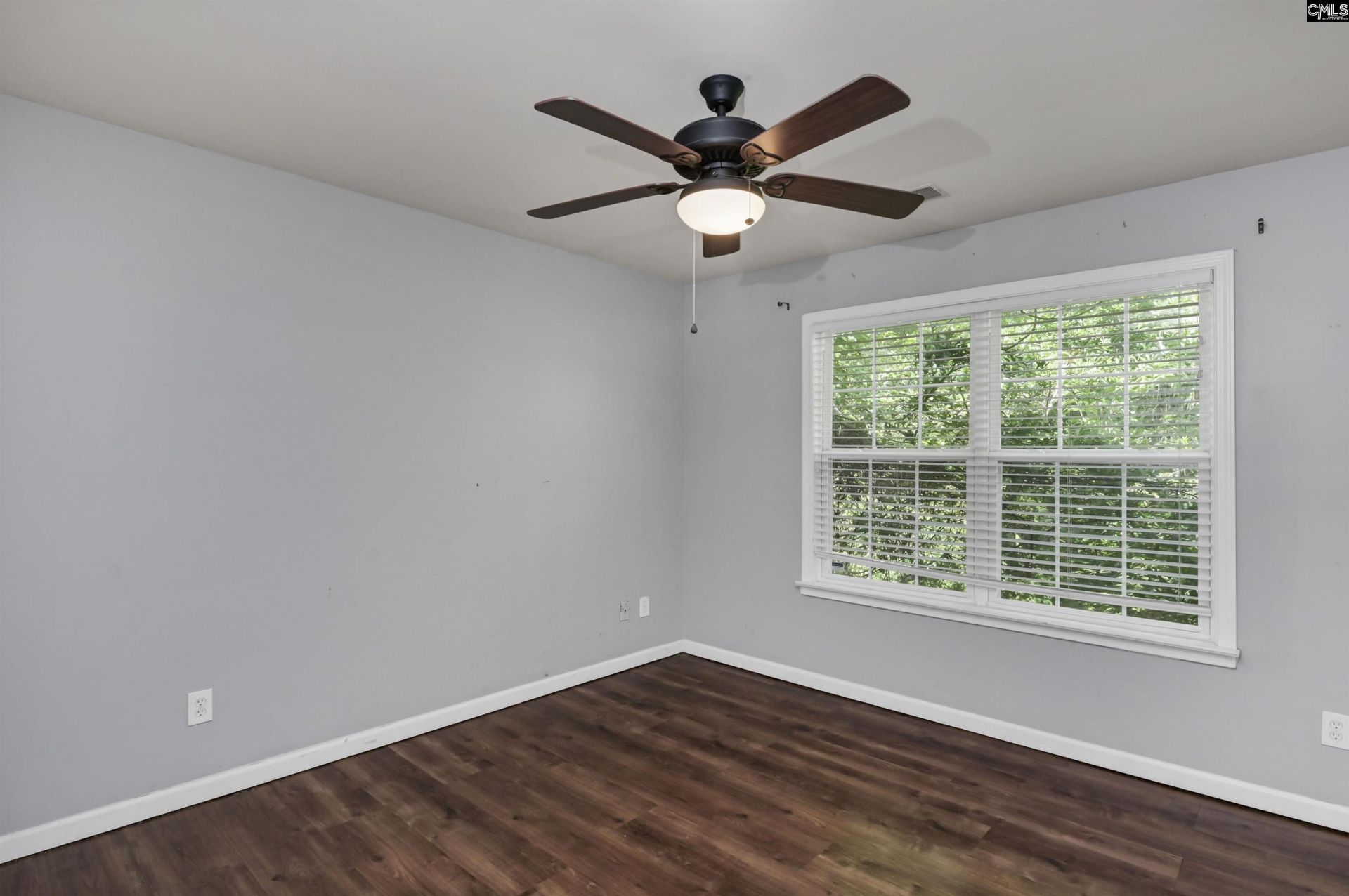 103 Harbor Glen Drive Photo 32