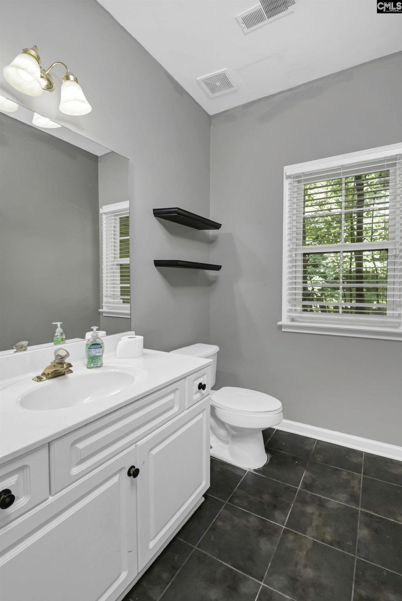 103 Harbor Glen Drive Photo 8