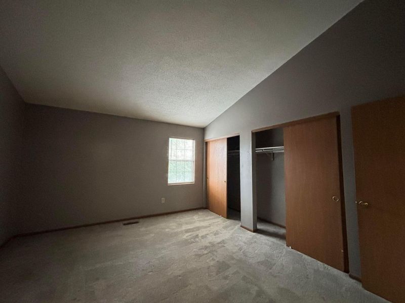 2367 Brandy Oaks Drive, Columbus, OH 43220 Photo 8