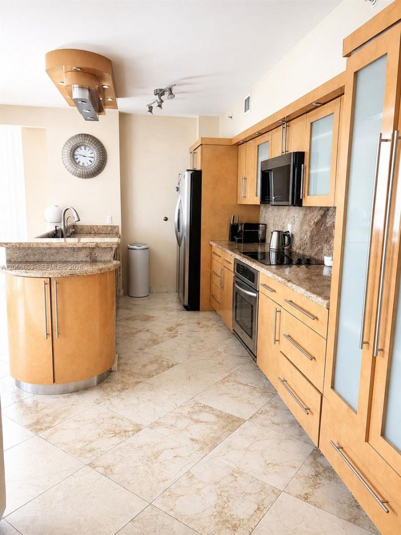 17555 SW Atlantic Blvd , Unit PH2, Sunny Isles Beach, FL 33160 Photo