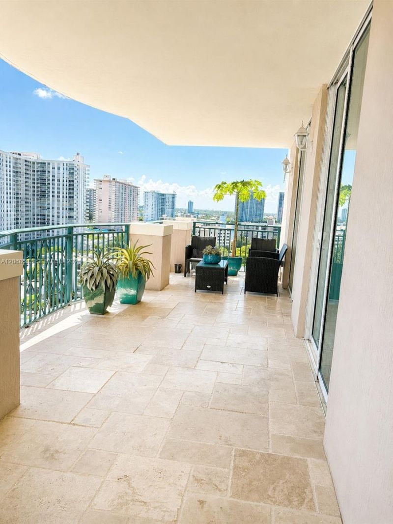 17555 SW Atlantic Blvd , Unit PH2, Sunny Isles Beach, FL 33160 Photo