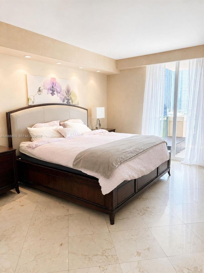 17555 SW Atlantic Blvd , Unit PH2, Sunny Isles Beach, FL 33160 Photo