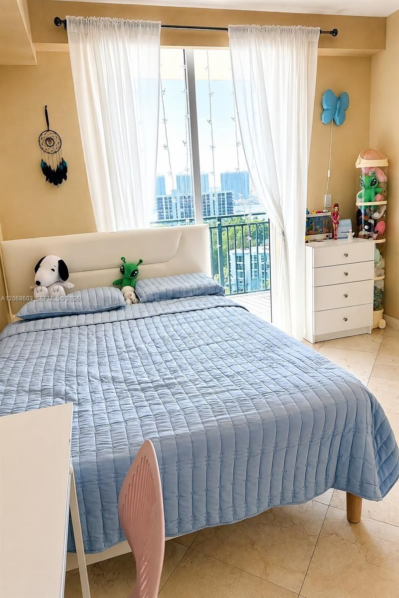 17555 SW Atlantic Blvd , Unit PH2, Sunny Isles Beach, FL 33160 Photo