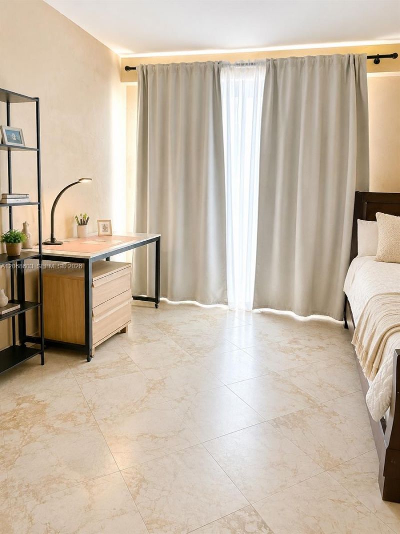 17555 SW Atlantic Blvd , Unit PH2, Sunny Isles Beach, FL 33160 Photo