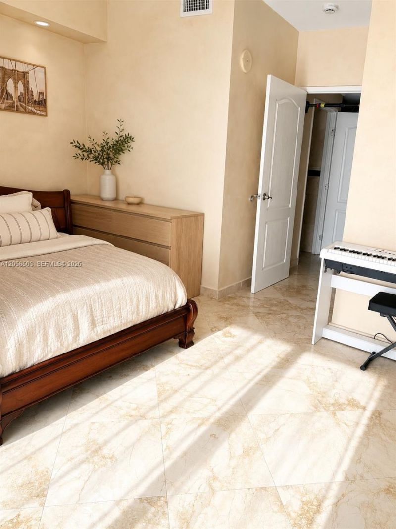 17555 SW Atlantic Blvd , Unit PH2, Sunny Isles Beach, FL 33160 Photo