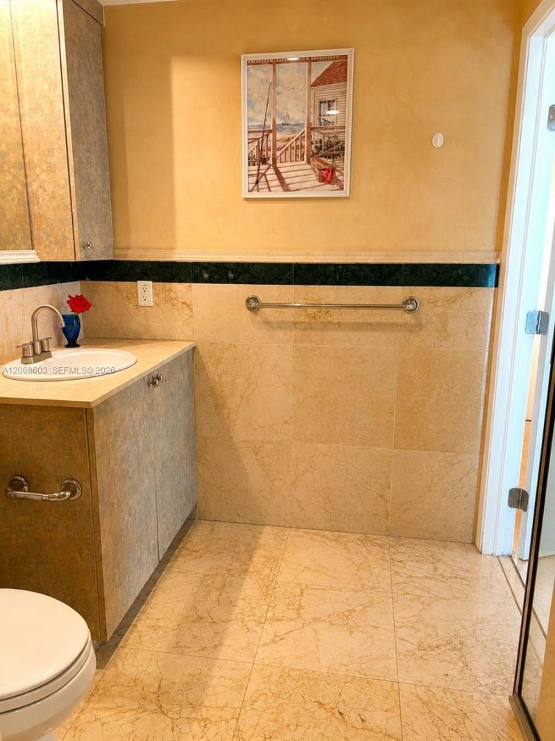 17555 SW Atlantic Blvd , Unit PH2, Sunny Isles Beach, FL 33160 Photo
