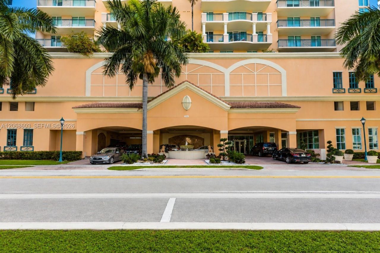 17555 SW Atlantic Blvd , Unit PH2, Sunny Isles Beach, FL 33160 Photo