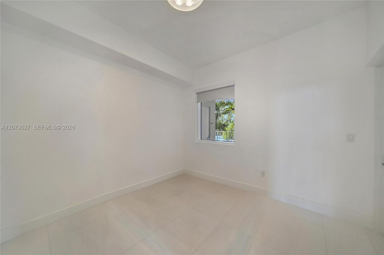 2020 N Bayshore Dr , Unit 708, Miami, FL 33137 Photo