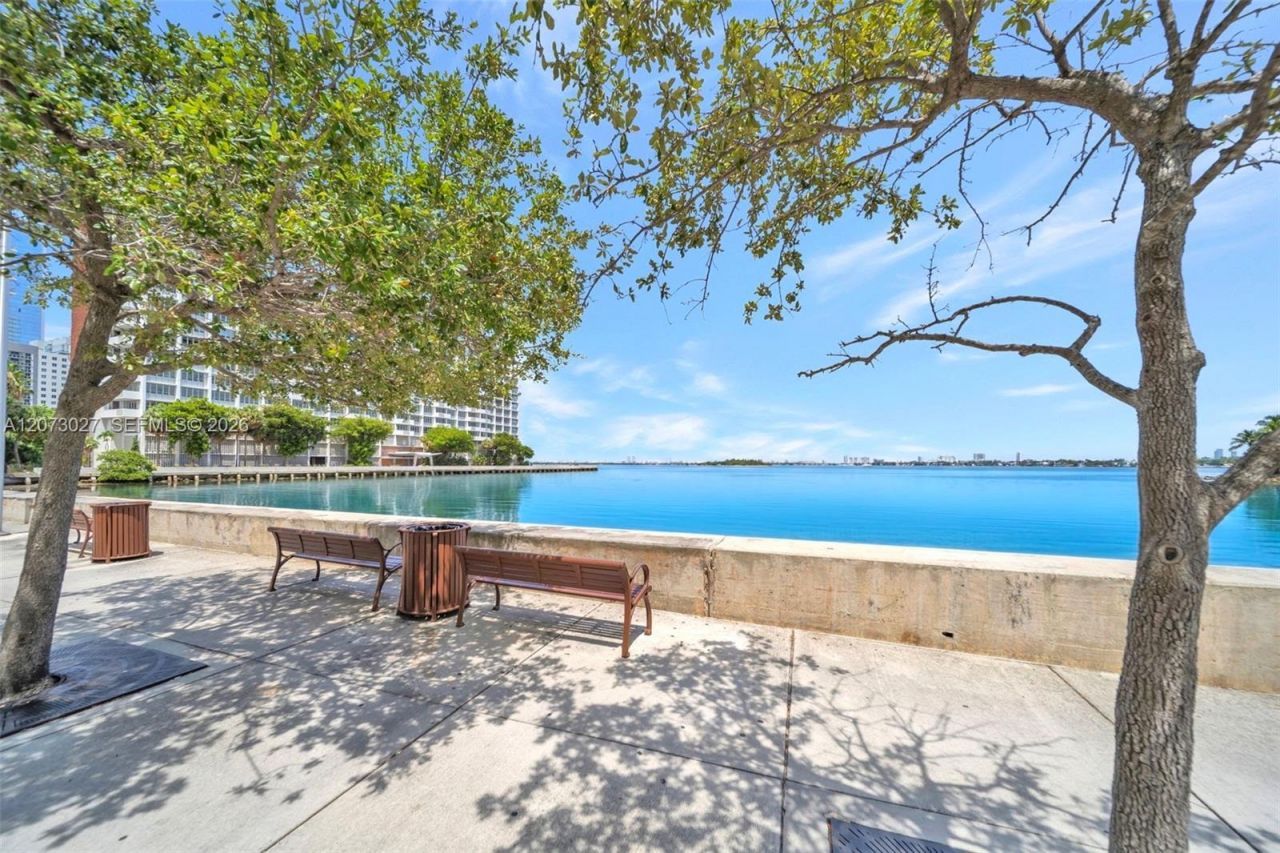 2020 N Bayshore Dr , Unit 708, Miami, FL 33137 Photo