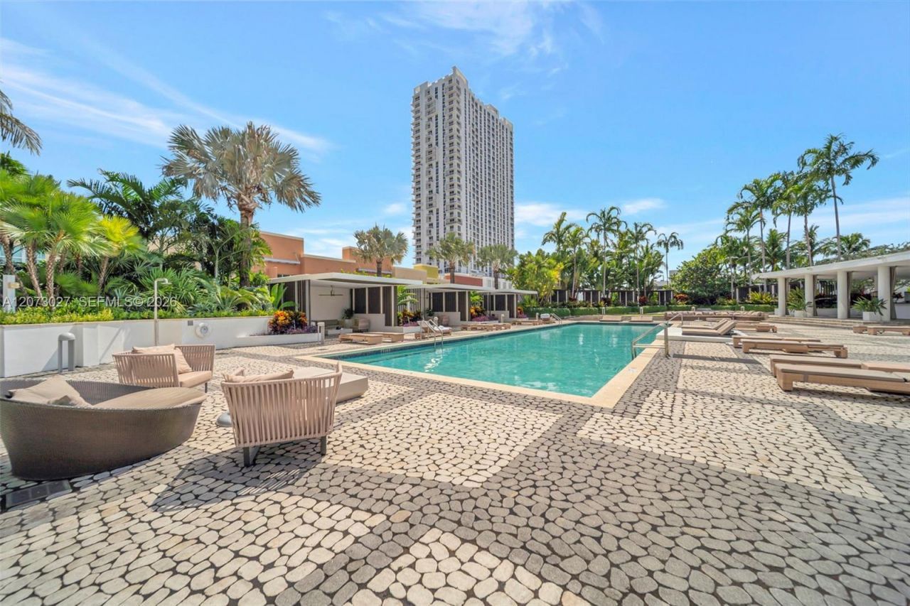 2020 N Bayshore Dr , Unit 708, Miami, FL 33137 Photo