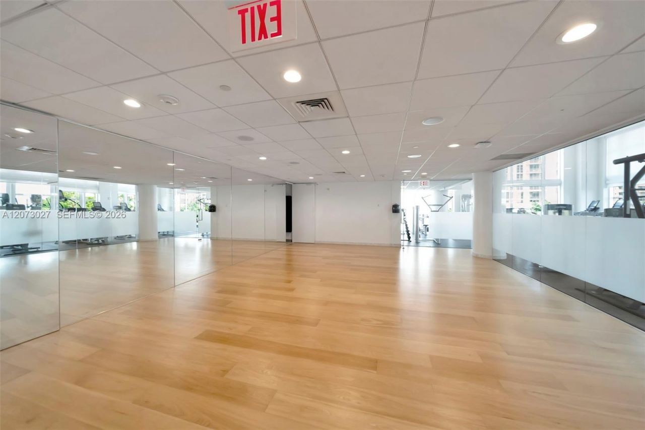2020 N Bayshore Dr , Unit 708, Miami, FL 33137 Photo