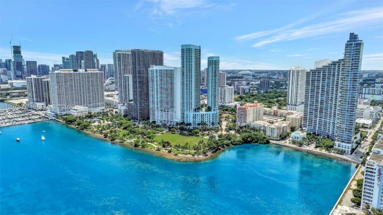 2020 N Bayshore Dr , Unit 708, Miami, FL 33137 Photo